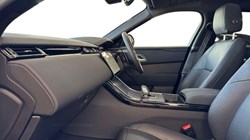 2025 (25) LAND ROVER RANGE ROVER VELAR 2.0 D200 MHEV Dynamic SE 5dr Auto 4537409