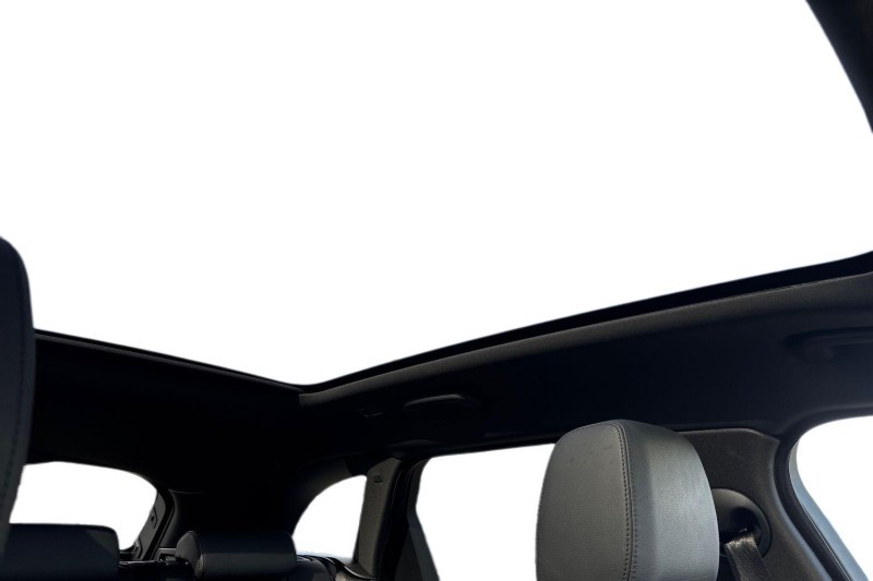 2025 (25) LAND ROVER RANGE ROVER VELAR 2.0 D200 MHEV Dynamic SE 5dr Auto 4537427