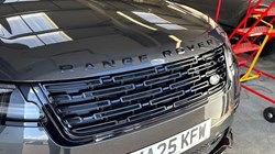 2025 (25) LAND ROVER RANGE ROVER VELAR 2.0 D200 MHEV Dynamic SE 5dr Auto 4537449