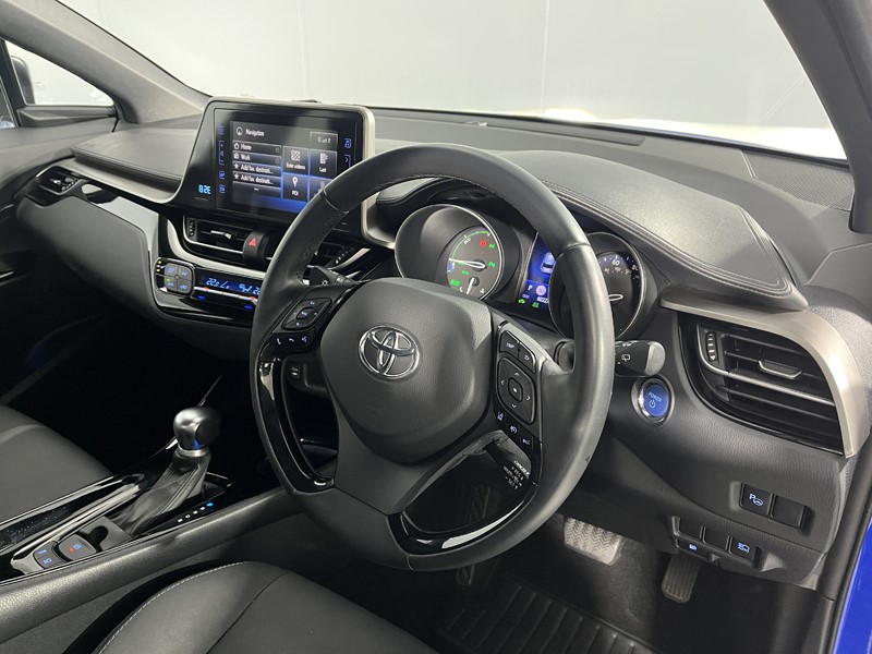 2019 (19) TOYOTA C-HR 1.8 Hybrid Dynamic 5dr CVT 5108805