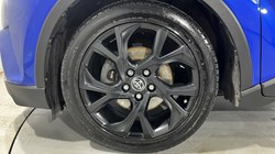 2019 (19) TOYOTA C-HR 1.8 Hybrid Dynamic 5dr CVT 5108813