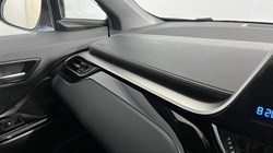 2019 (19) TOYOTA C-HR 1.8 Hybrid Dynamic 5dr CVT 5108824