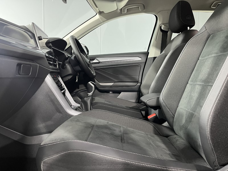 2022 (22) VOLKSWAGEN T-ROC 1.0 TSI Style 5dr 5109378