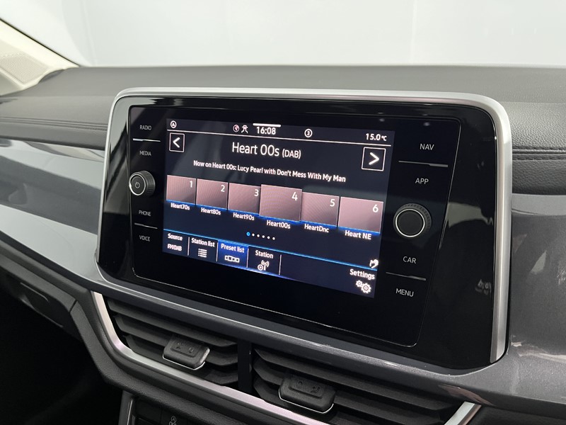 2022 (22) VOLKSWAGEN T-ROC 1.0 TSI Style 5dr 5109373