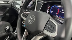 2022 (22) VOLKSWAGEN T-ROC 1.0 TSI Style 5dr 5109368