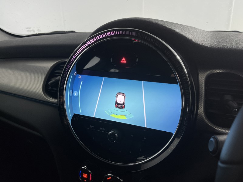 2022 (22) MINI HATCHBACK 1.5 Cooper Exclusive 3dr Auto 5109409