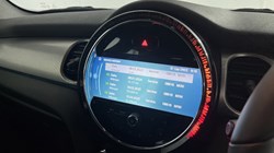 2022 (22) MINI HATCHBACK 1.5 Cooper Exclusive 3dr Auto 5109421