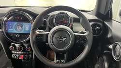 2022 (22) MINI HATCHBACK 1.5 Cooper Exclusive 3dr Auto 5109397
