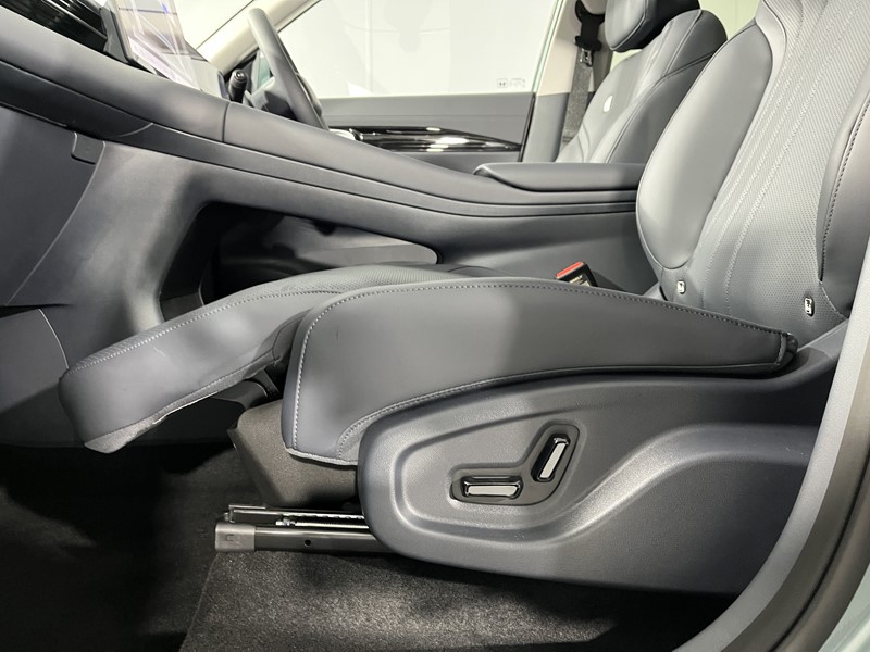 2026 (75) GEELY EX5 160kW Max 60kWh 5dr Auto 5411795