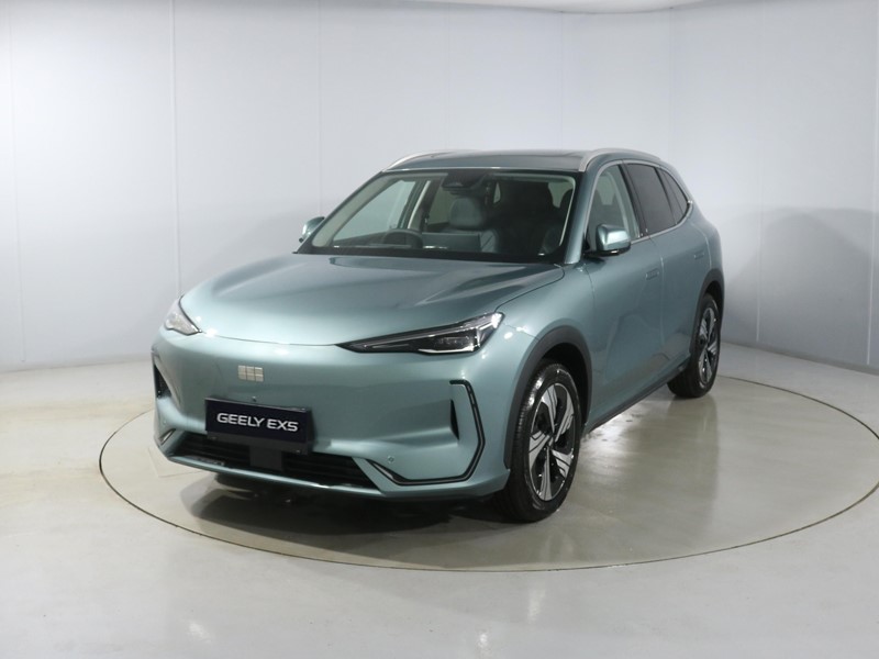 2026 (75) GEELY EX5 160kW Max 60kWh 5dr Auto 5411806