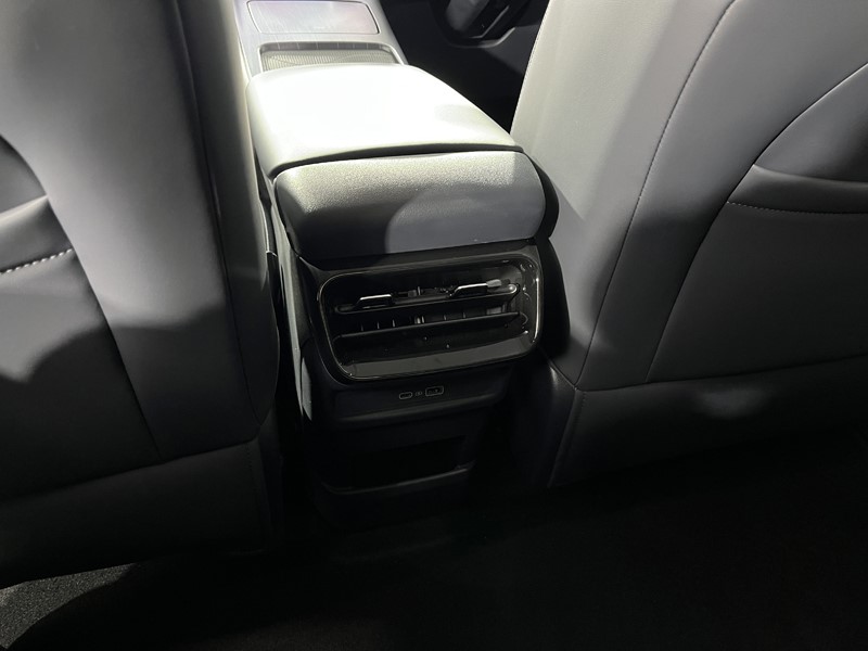 2026 (75) GEELY EX5 160kW Max 60kWh 5dr Auto 5411799
