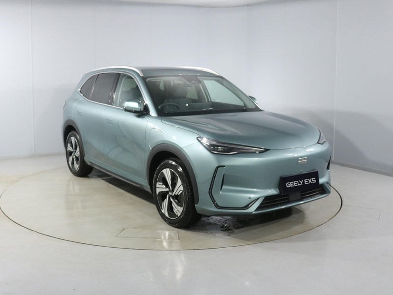 2026 (75) GEELY EX5 160kW Max 60kWh 5dr Auto