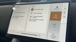 2025 (25) LAND ROVER RANGE ROVER VELAR 2.0 D200 MHEV Dynamic SE 5dr Auto 4535584