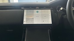 2025 (25) LAND ROVER RANGE ROVER VELAR 2.0 D200 MHEV Dynamic SE 5dr Auto 4535567