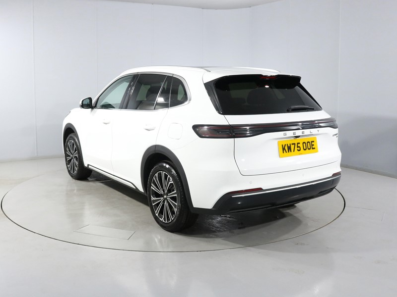 2026 (75) GEELY STARRAY 1.5 EM-i Max 5dr Auto 5589024