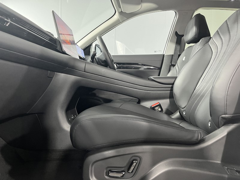 2026 (75) GEELY STARRAY 1.5 EM-i Max 5dr Auto 5589061