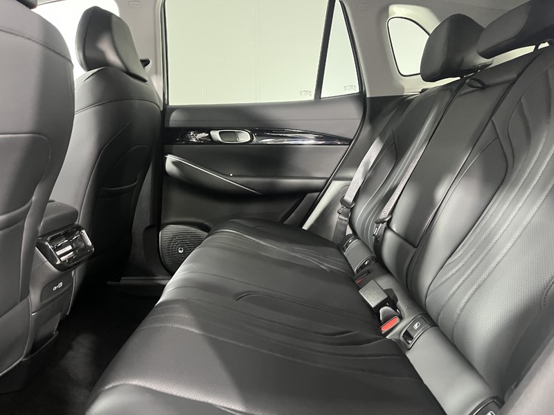 2026 (75) GEELY STARRAY 1.5 EM-i Max 5dr Auto 5589406