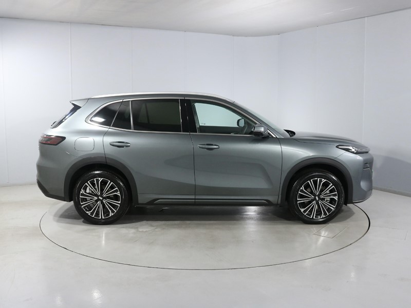 2026 (75) GEELY STARRAY 1.5 EM-i Max 5dr Auto 5589371