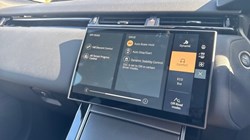 2025 (25) LAND ROVER RANGE ROVER VELAR 2.0 D200 MHEV Dynamic SE 5dr Auto 4540302