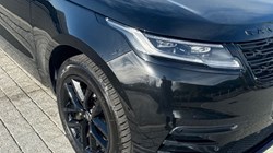 2025 (25) LAND ROVER RANGE ROVER VELAR 2.0 D200 MHEV Dynamic SE 5dr Auto 4540311