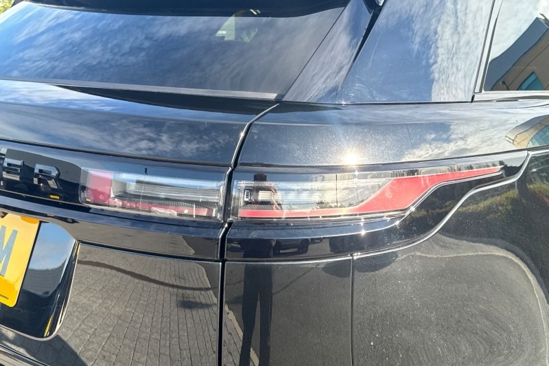 2025 (25) LAND ROVER RANGE ROVER VELAR 2.0 D200 MHEV Dynamic SE 5dr Auto 4540316