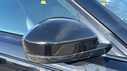 2025 (25) LAND ROVER RANGE ROVER VELAR 2.0 D200 MHEV Dynamic SE 5dr Auto 4540319