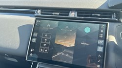 2025 (25) LAND ROVER RANGE ROVER VELAR 2.0 D200 MHEV Dynamic SE 5dr Auto 4540299