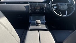 2025 (25) LAND ROVER RANGE ROVER VELAR 2.0 D200 MHEV Dynamic SE 5dr Auto 4540283