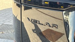 2025 (25) LAND ROVER RANGE ROVER VELAR 2.0 D200 MHEV Dynamic SE 5dr Auto 4540314