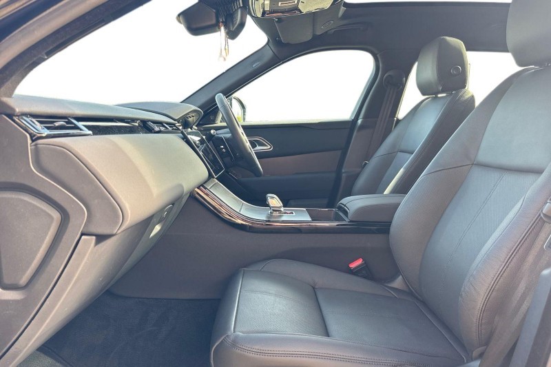 2025 (25) LAND ROVER RANGE ROVER VELAR 2.0 D200 MHEV Dynamic SE 5dr Auto 4540272