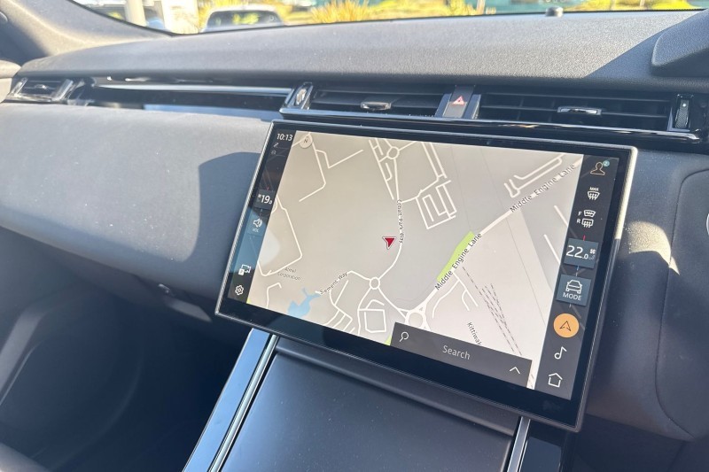 2025 (25) LAND ROVER RANGE ROVER VELAR 2.0 D200 MHEV Dynamic SE 5dr Auto 4540280