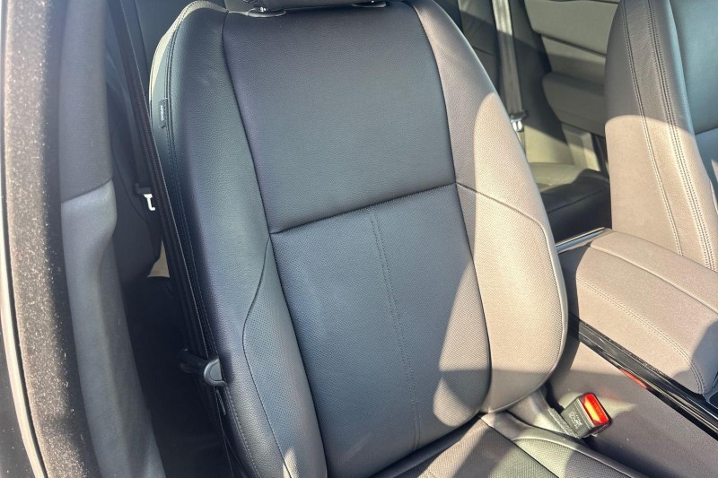 2025 (25) LAND ROVER RANGE ROVER VELAR 2.0 D200 MHEV Dynamic SE 5dr Auto 4540295