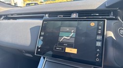 2025 (25) LAND ROVER RANGE ROVER VELAR 2.0 D200 MHEV Dynamic SE 5dr Auto 4540301