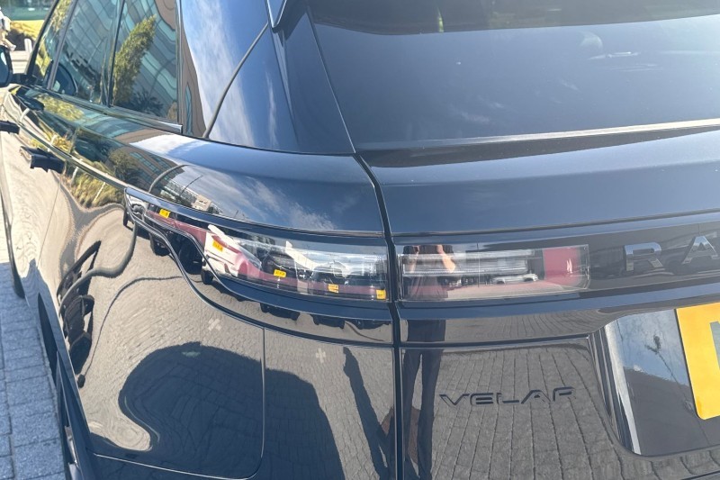 2025 (25) LAND ROVER RANGE ROVER VELAR 2.0 D200 MHEV Dynamic SE 5dr Auto 4540288