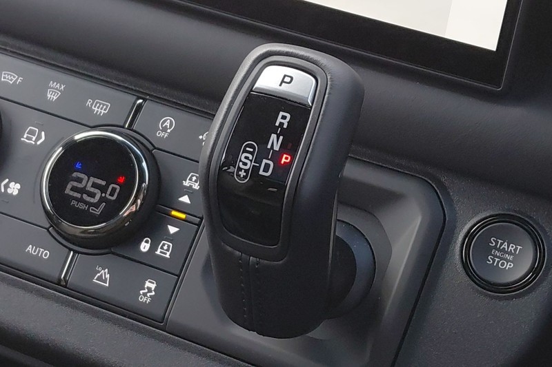  LAND ROVER DEFENDER 4.4 P635 Octa 110 5dr Auto 5066837