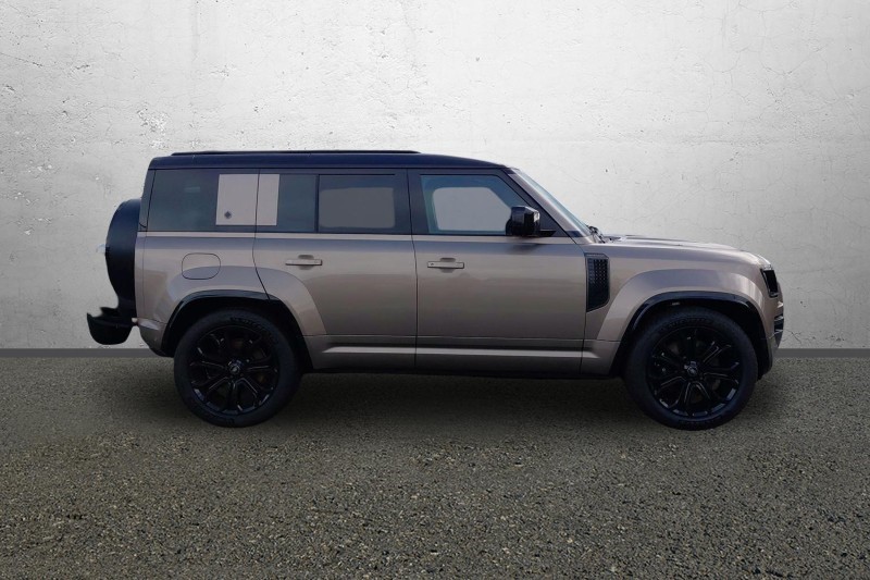  LAND ROVER DEFENDER 4.4 P635 Octa 110 5dr Auto 5066829