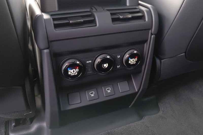  LAND ROVER DEFENDER 4.4 P635 Octa 110 5dr Auto 5066842