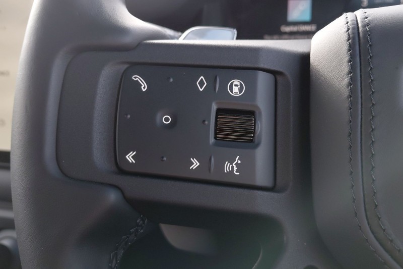  LAND ROVER DEFENDER 4.4 P635 Octa 110 5dr Auto 5066853