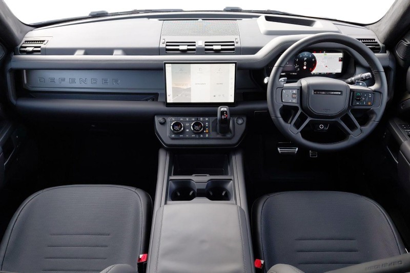  LAND ROVER DEFENDER 4.4 P635 Octa 110 5dr Auto 5066833