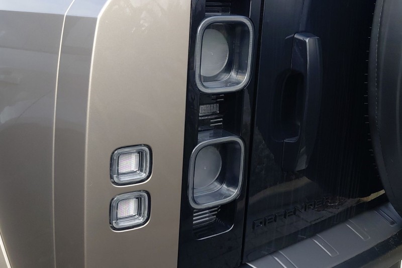  LAND ROVER DEFENDER 4.4 P635 Octa 110 5dr Auto 5066843