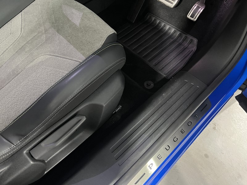 2020 (70) PEUGEOT 2008 100kW GT 50kWh 5dr Auto 5140192