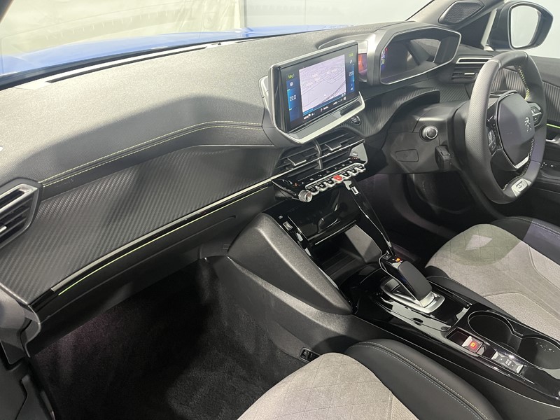 2020 (70) PEUGEOT 2008 100kW GT 50kWh 5dr Auto 5140179