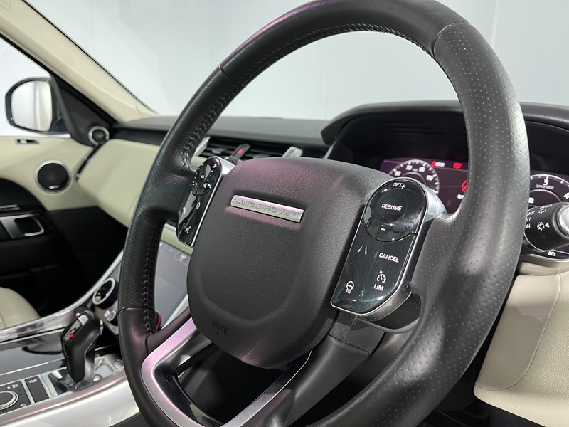 2019 (69) LAND ROVER RANGE ROVER SPORT 3.0 SDV6 HSE 5dr Auto 5131778