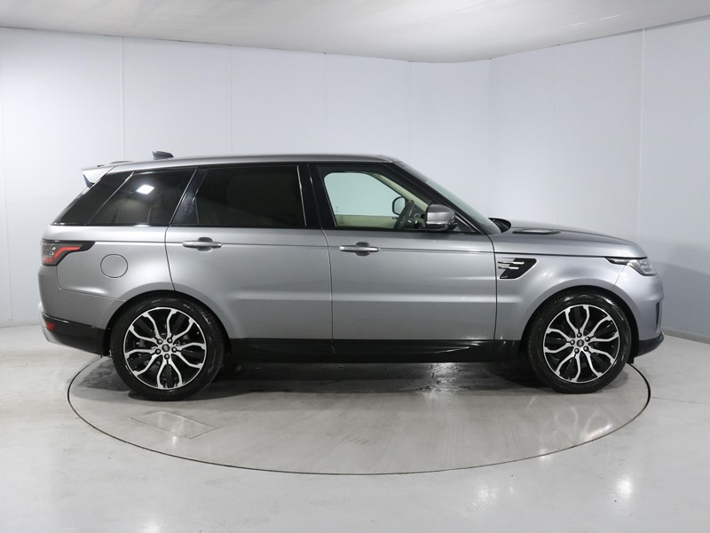 2019 (69) LAND ROVER RANGE ROVER SPORT 3.0 SDV6 HSE 5dr Auto 5131757