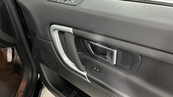 2017 (67) LAND ROVER DISCOVERY SPORT 2.0 TD4 180 SE Tech 5dr Auto 5260557