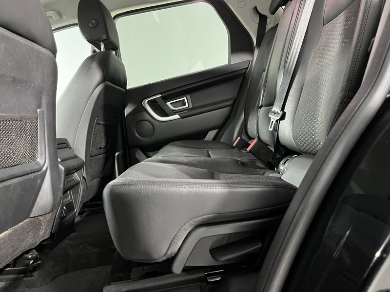 2017 (67) LAND ROVER DISCOVERY SPORT 2.0 TD4 180 SE Tech 5dr Auto 5260570