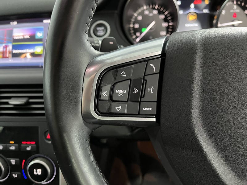 2017 (67) LAND ROVER DISCOVERY SPORT 2.0 TD4 180 SE Tech 5dr Auto 5260560