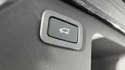 2017 (67) LAND ROVER DISCOVERY SPORT 2.0 TD4 180 SE Tech 5dr Auto 5260579