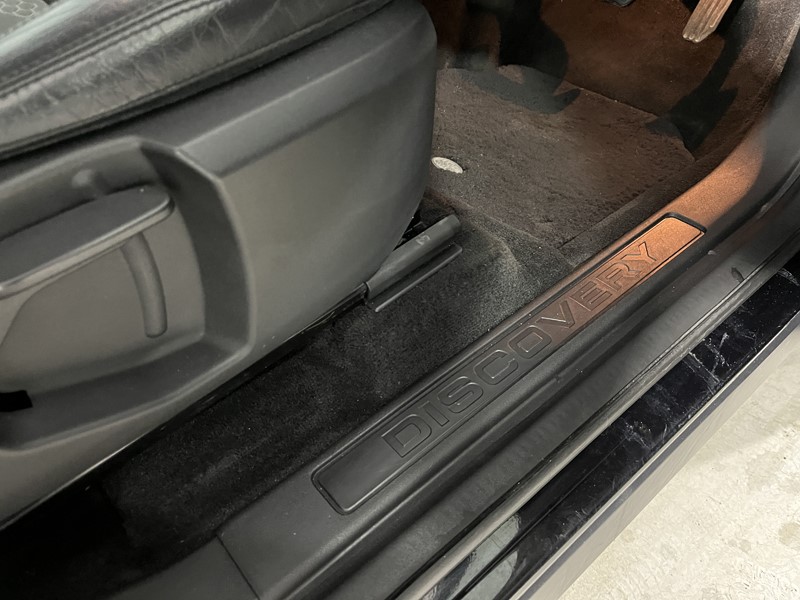 2017 (67) LAND ROVER DISCOVERY SPORT 2.0 TD4 180 SE Tech 5dr Auto 5260556