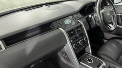 2017 (67) LAND ROVER DISCOVERY SPORT 2.0 TD4 180 SE Tech 5dr Auto 5260544